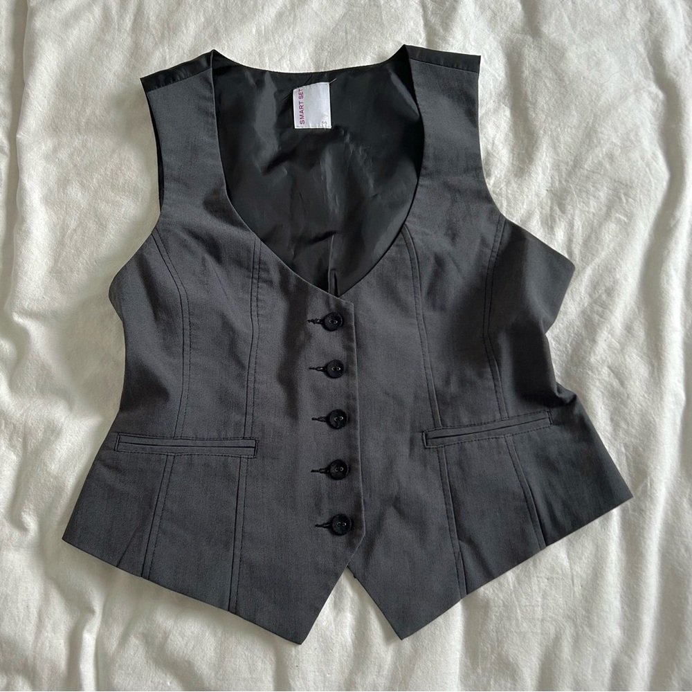 Vintage waistcoat bow in the back